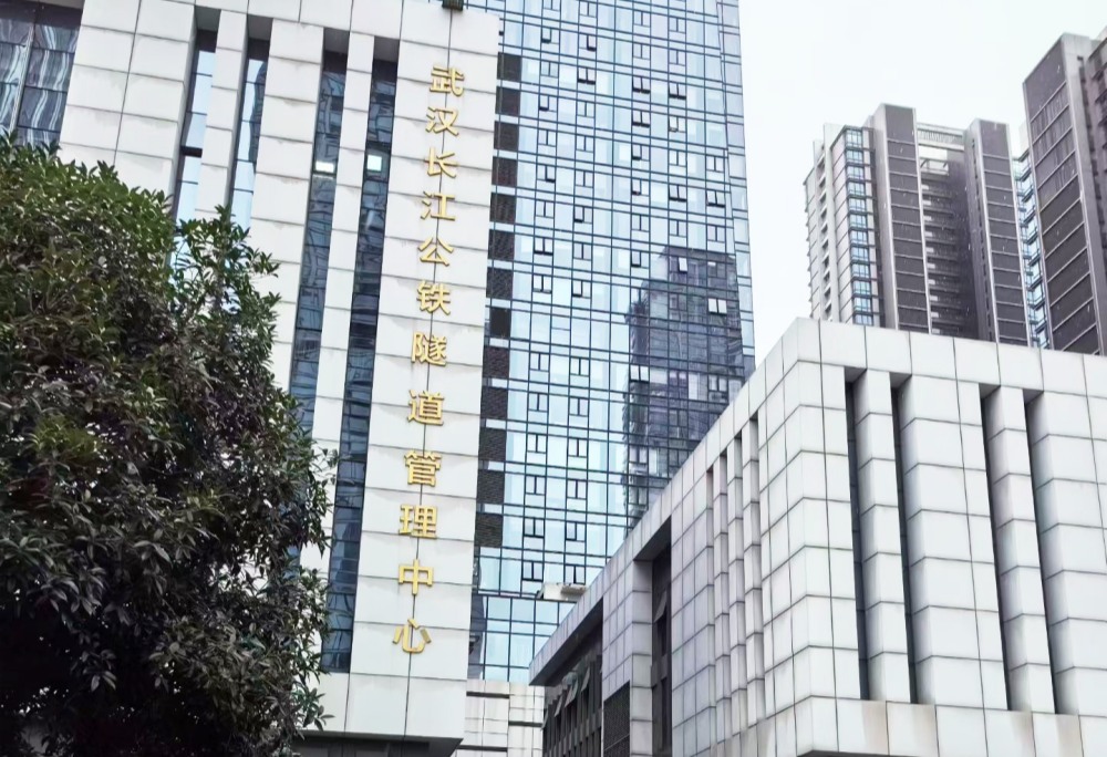 武汉长江公铁隧道管理中心蓄电池...